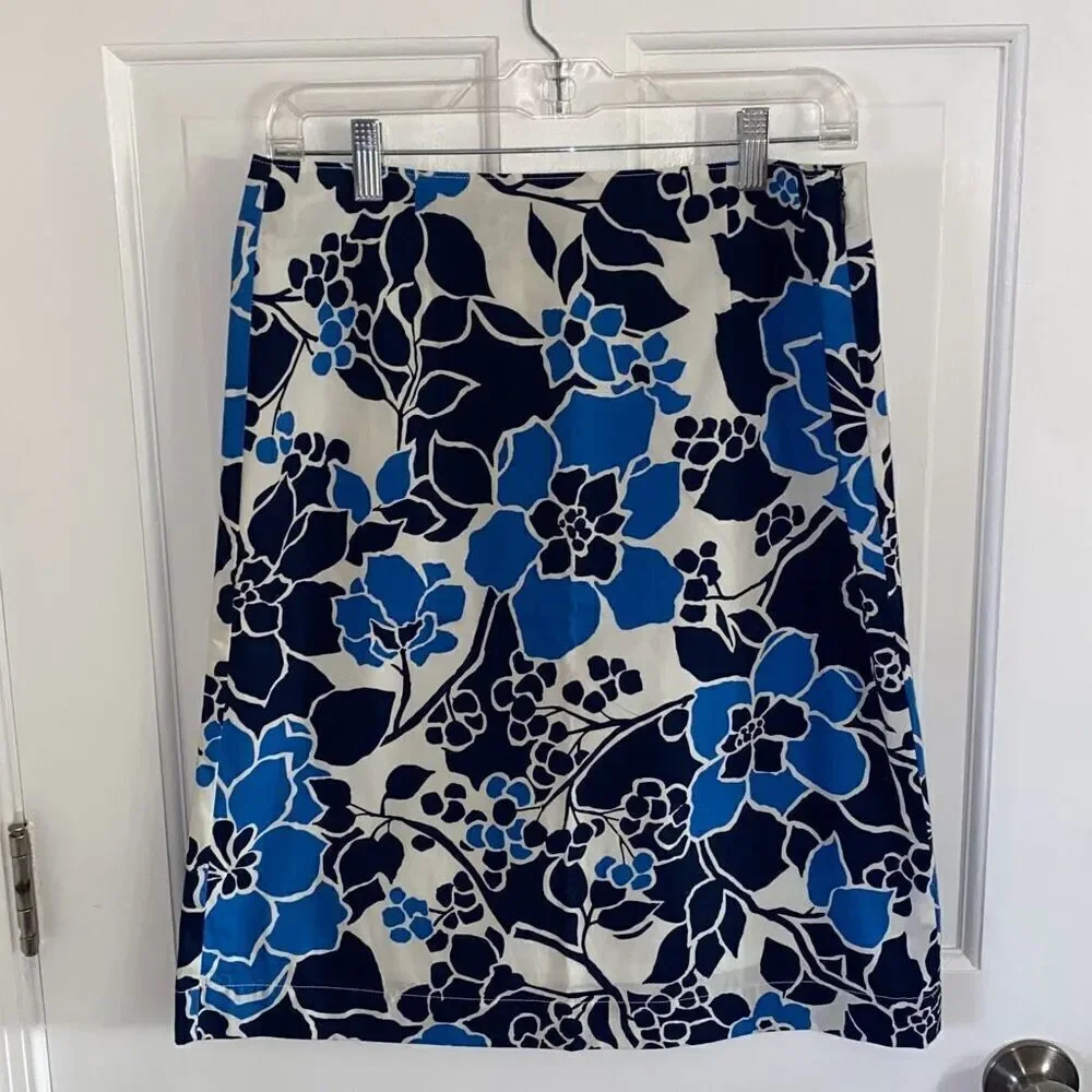 🔥3/$20🔥 G.H. Bass cotton floral skirt size 4